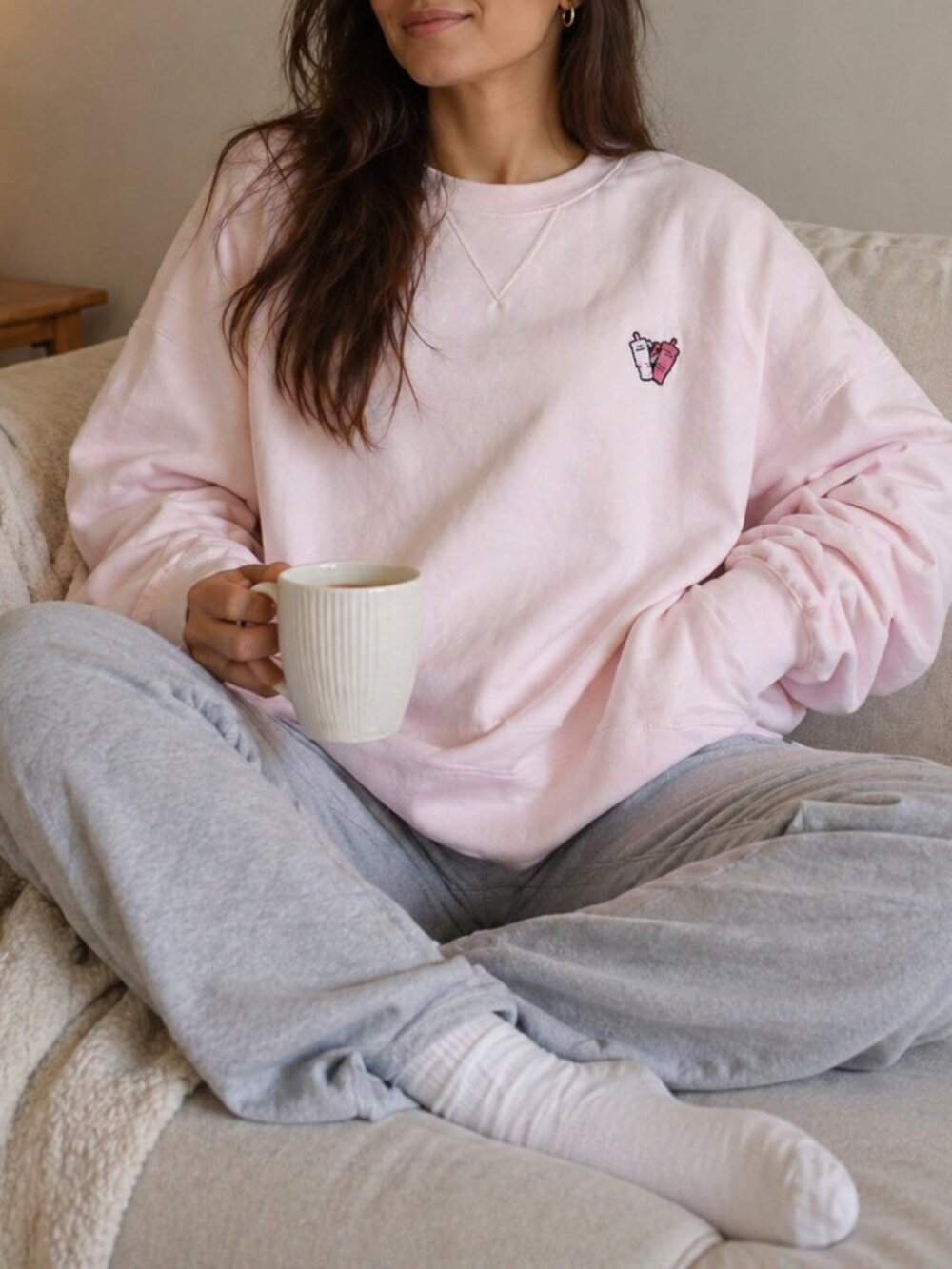 Stanley The Quencher Love Embroidered Sweatshirt Rose Quartz- Stil, Size L